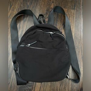 Chic black mini backpack, great condition! $20